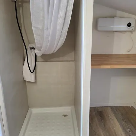 Au 2eme Etage Terrasse 30m2 סן סיפריאן