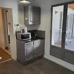 Au 2eme Etage Terrasse 30m2 * Saint-Cyprien (Pyrenees-Orientales)